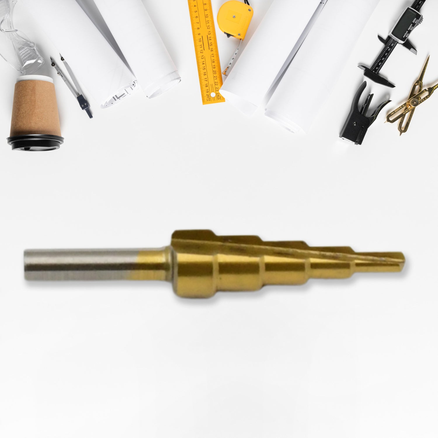 Wukusy high-speed steel step drill bit for metal, 1 piece, 4-12 mm size, designed for efficient drilling in hardware applications.