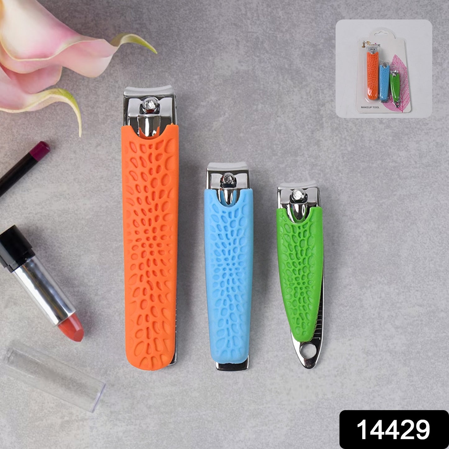 Wukusy 3-in-1 nail clipper set with large and small sizes, compact design, ideal for precise nail trimming and grooming.