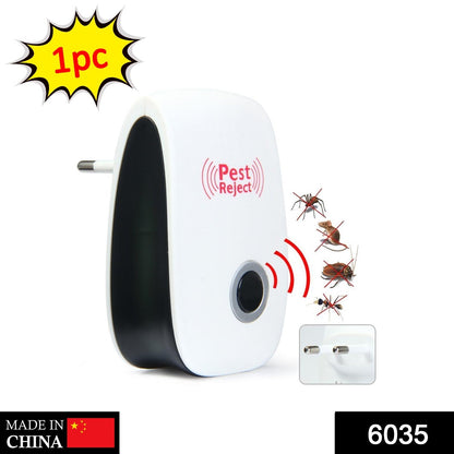 Wukusy 6035 ultrasonic pest repeller for rats, cockroaches, and mosquitoes, designed for home pest control.