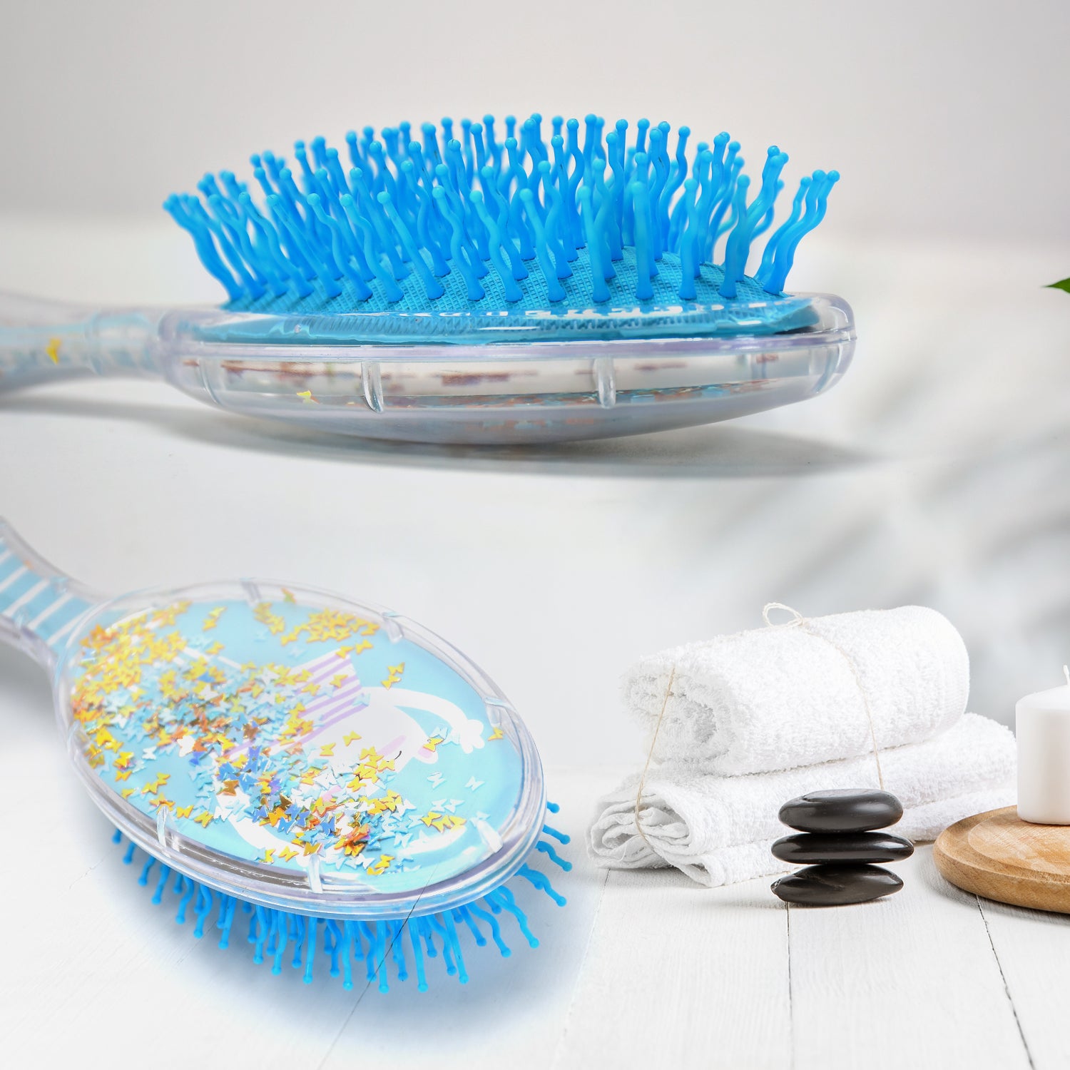 Wukusy kids' hair brush with soft, anti-static bristles for detangling wet or dry, suitable for curly, straight, long, or short hair.