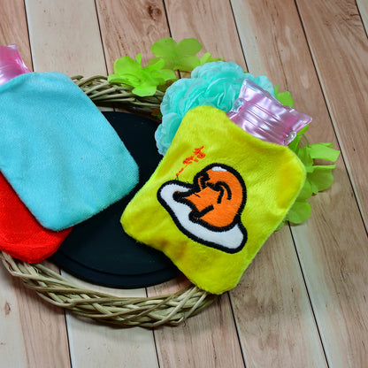 Yellow duck head small hot water bag with cover by Wukusy, used for pain relief, warmth, and menstrual cramps.