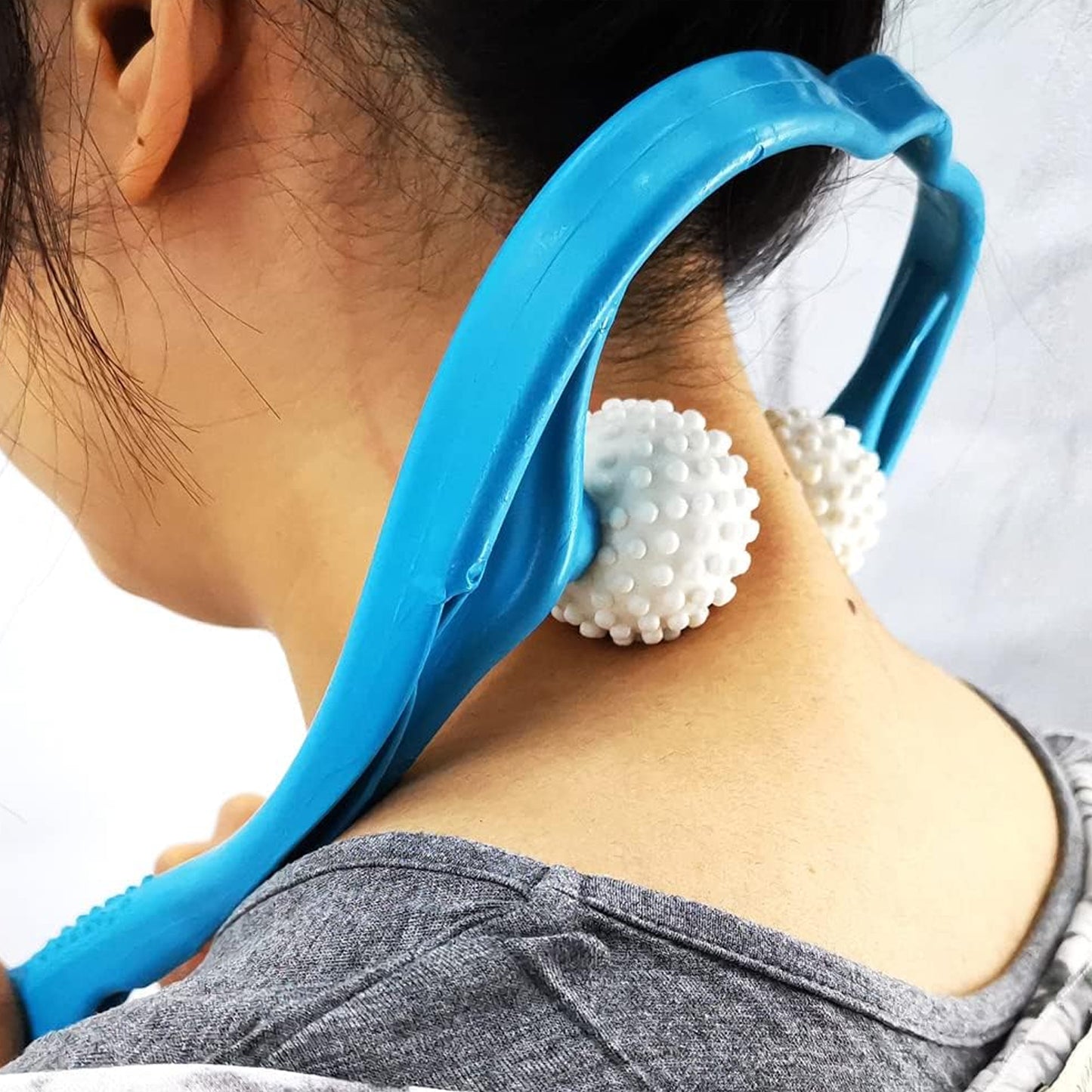 Wukusy Neck Shoulder Massager in portable size, designed to relieve back and waist tension for men and women.