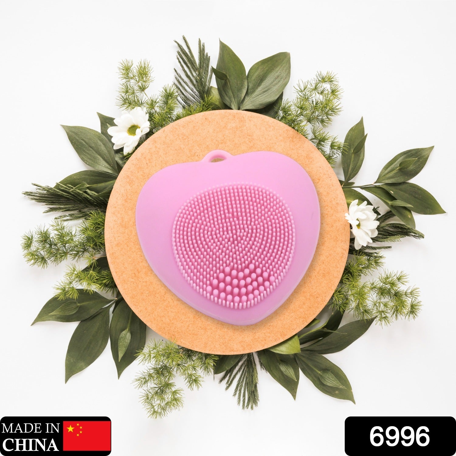 Wukusy waterproof silicone face wash brush and exfoliating facial scrubber with heart shape for deep skin cleansing at home.