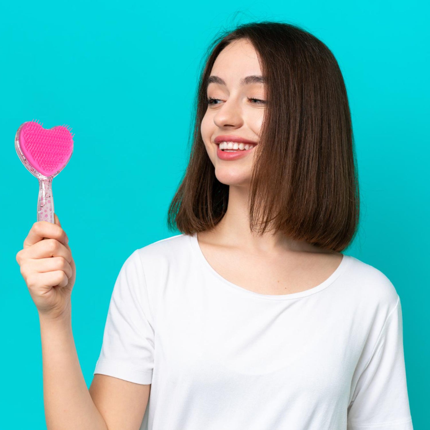 Wukusy heart-shaped hair brush and massage shower comb, health and beauty tool with ergonomic design for gentle scalp massage.