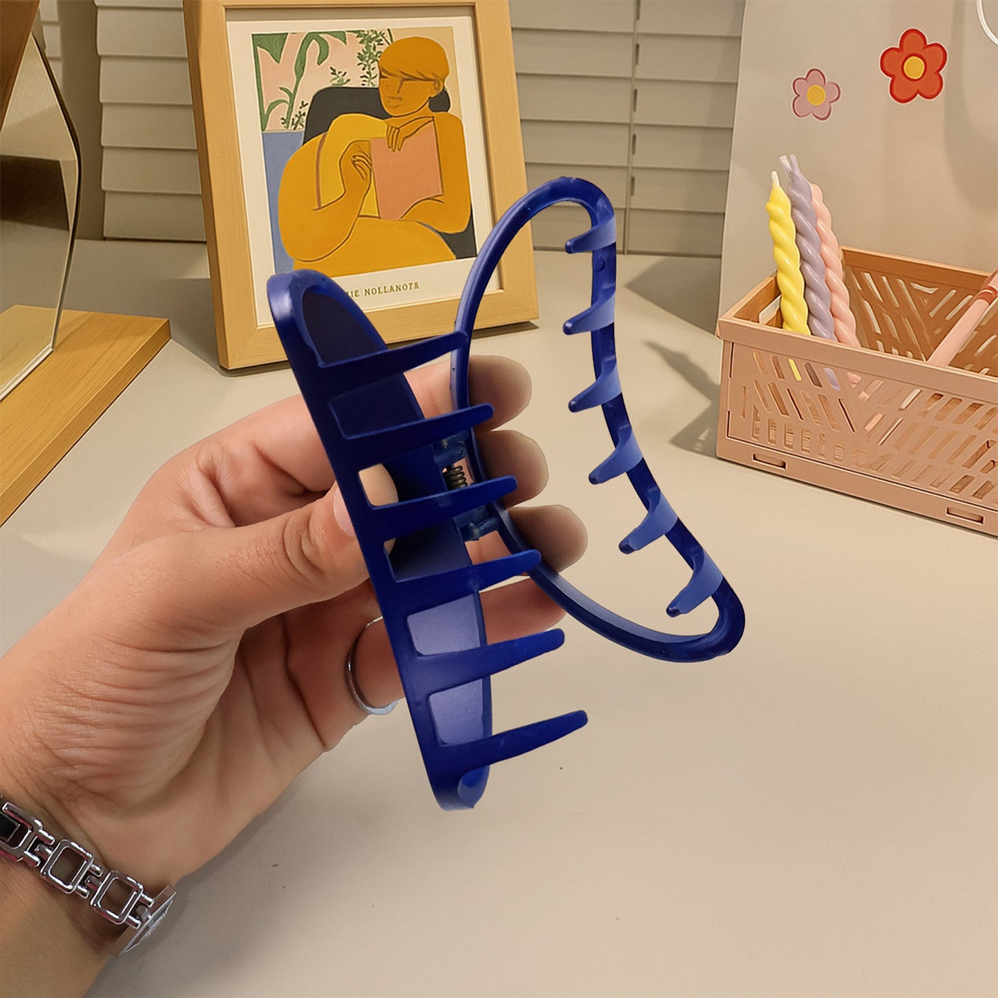 Set of 12 Wukusy plastic hair clamps with simple matte finish, secure hair firmly as stylish hair barrettes.