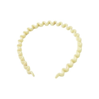 Wukusy plastic simple headband with comb design, lightweight hairband for casual styling and hair management.