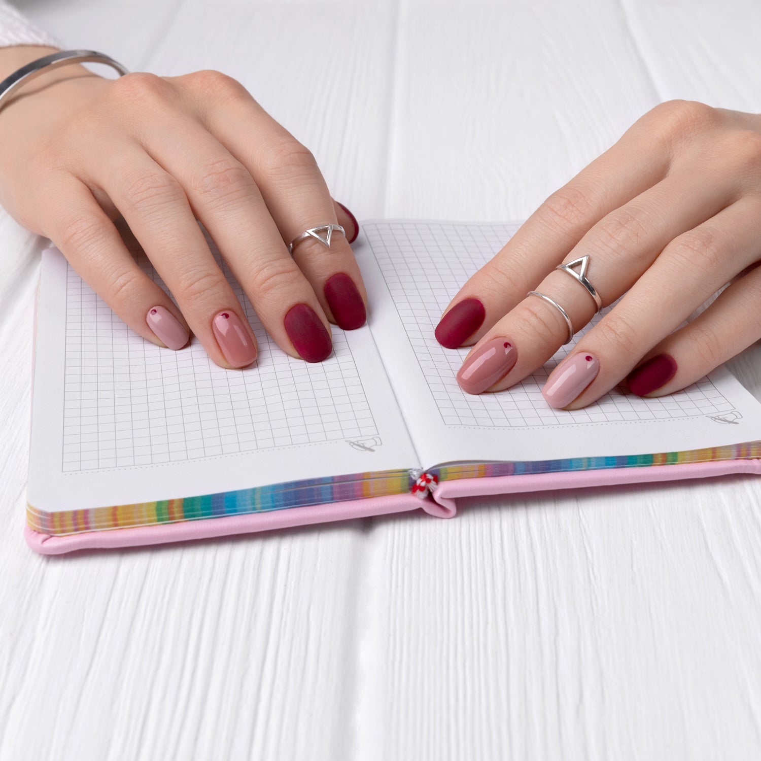 Double-sided professional nail filer by Wukusy, a versatile nail shaper and file for smooth, well-groomed nails.