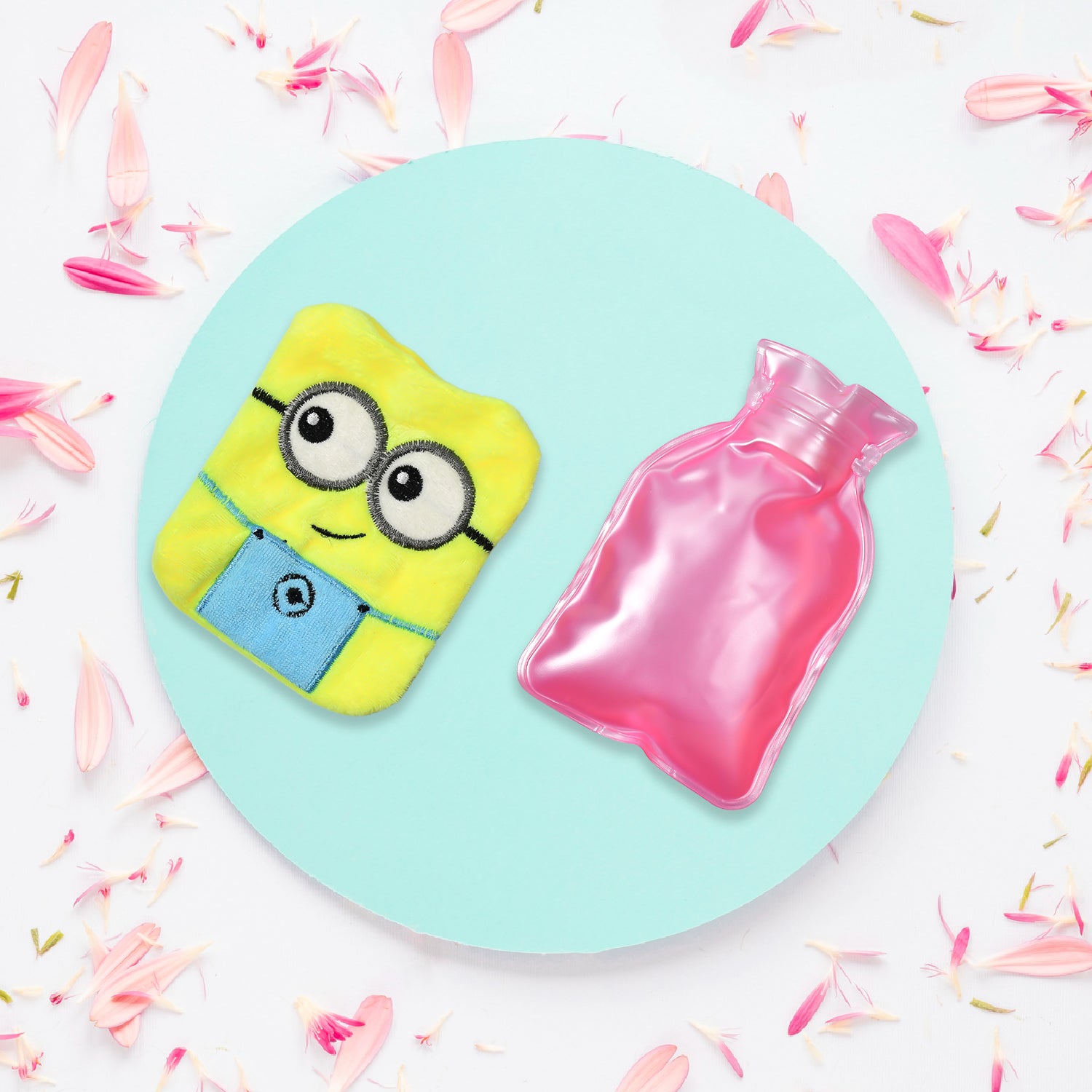 Wukusy 6507 2-eye Minions small hot water bag with cover for pain relief, neck, shoulder, hand, foot warmth, and menstrual cramps.