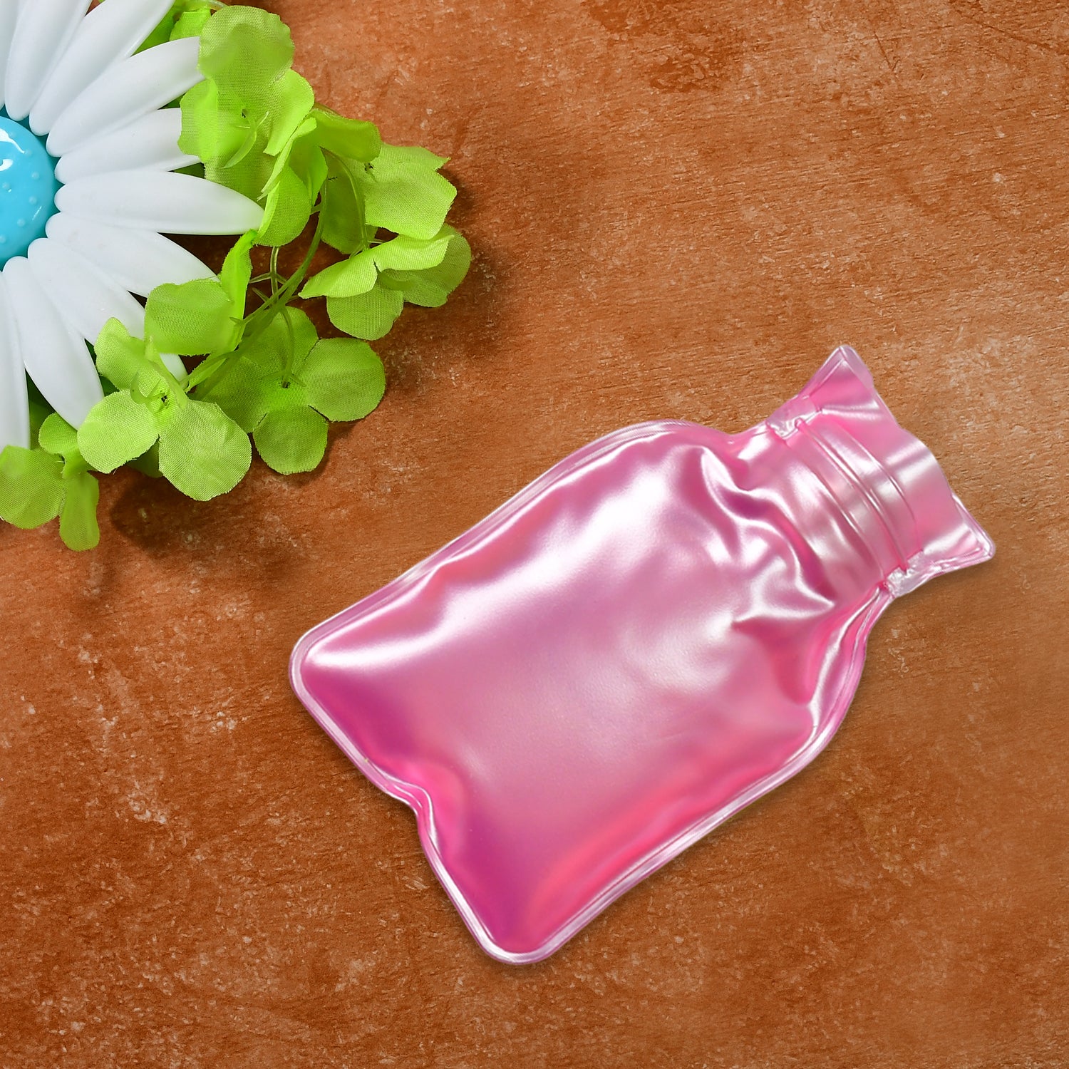 Pink Wukusy small hot water bag with cover, designed for pain relief, neck, shoulder, hand, feet warmth, and menstrual cramps.