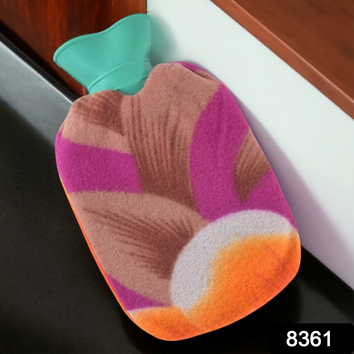 Wukusy hot water bottle bag with cover in mixed design and color, 250ml capacity, suitable for health care and warmth.