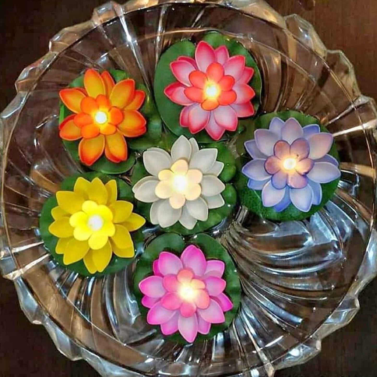 Set of 6 Wukusy water-floating smokeless candles with lotus flower design, sensor LED tealights for indoor and outdoor home decor.