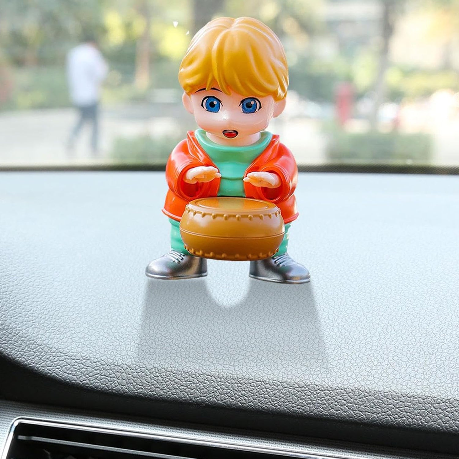 Wukusy Creative Solar Drummer Car Aromatherapy Air Freshener, solar-powered decorative air freshener for cars, white and gold design