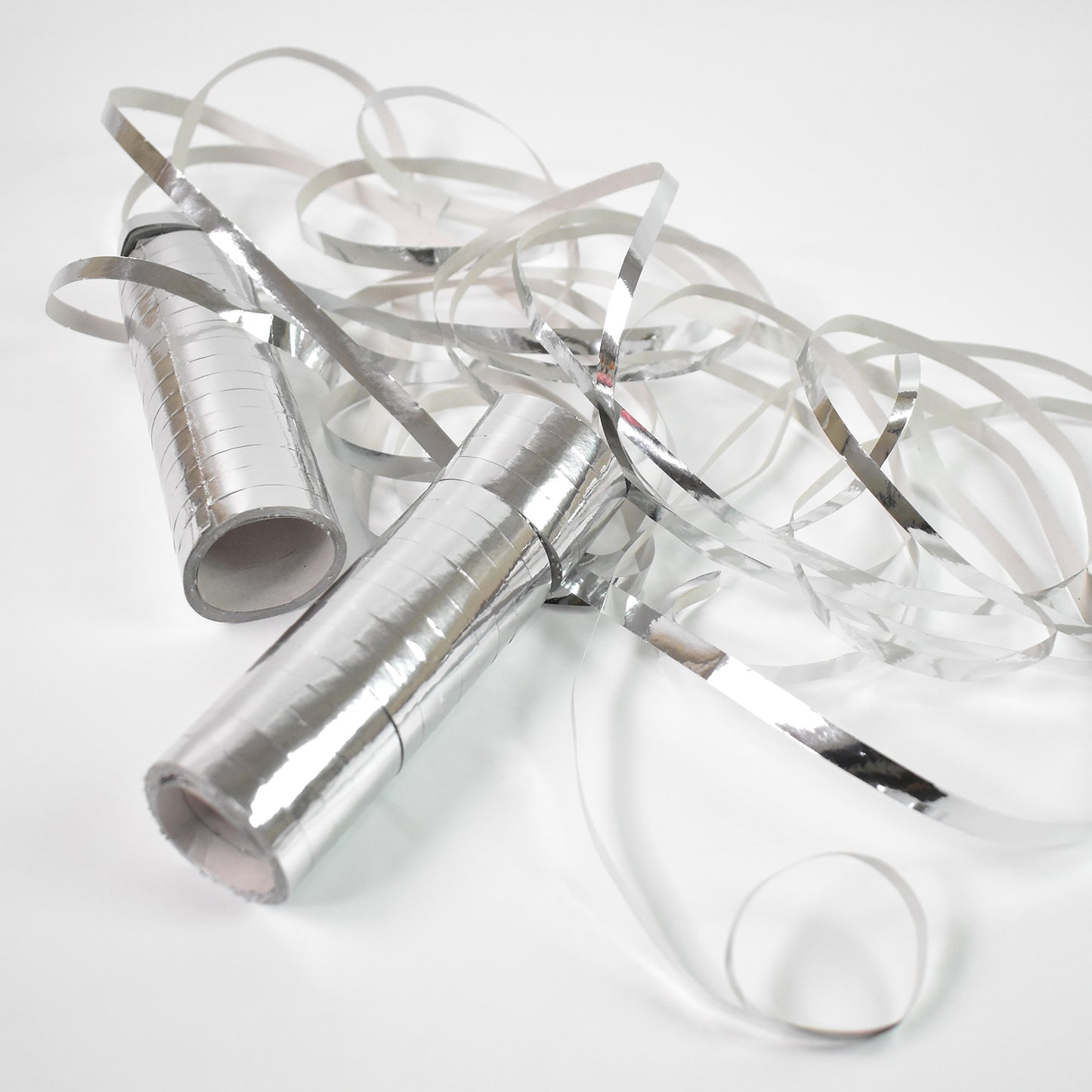 Set of 36 Wukusy smooth balloon ribbons for party decoration, ideal for home decor and event styling.