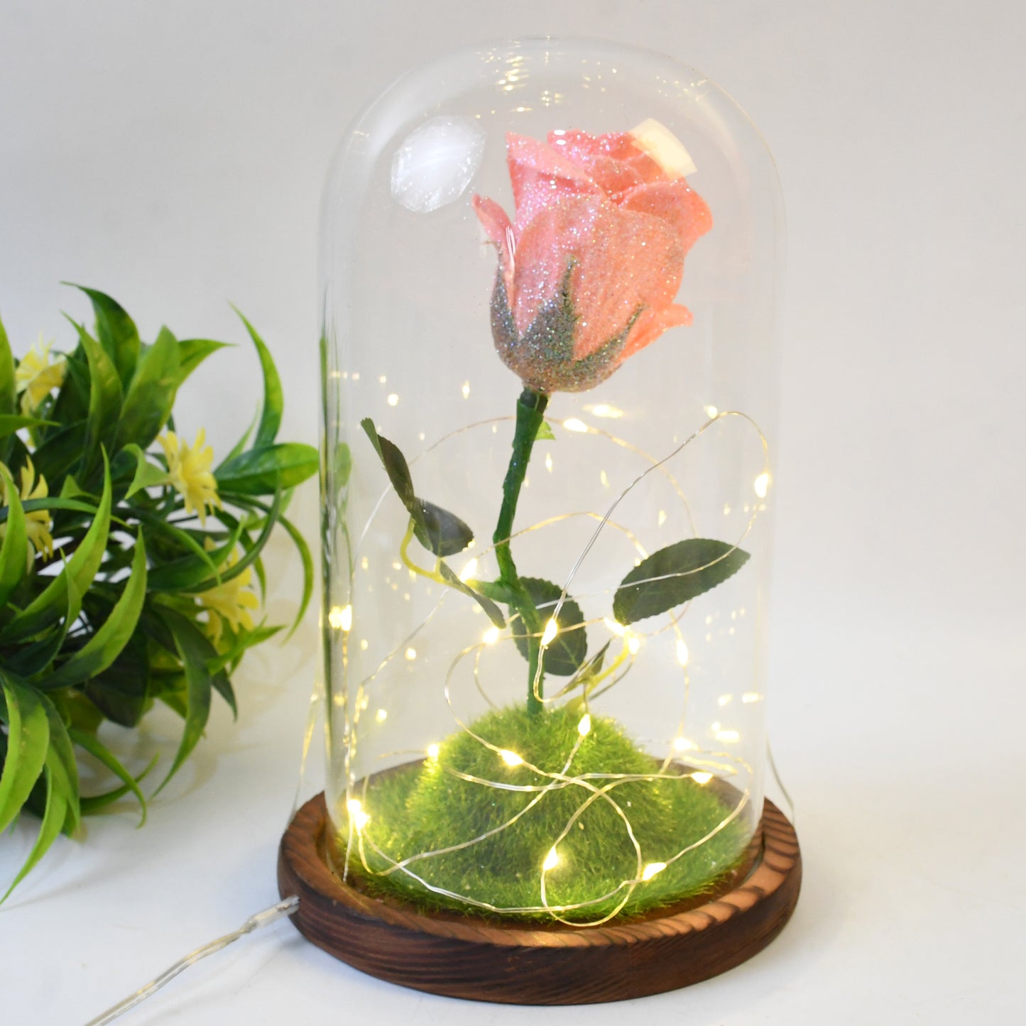 Glass flower with LED light from Wukusy, decorative home decor piece, illuminated glass flower in a set, ideal for gifting or display.