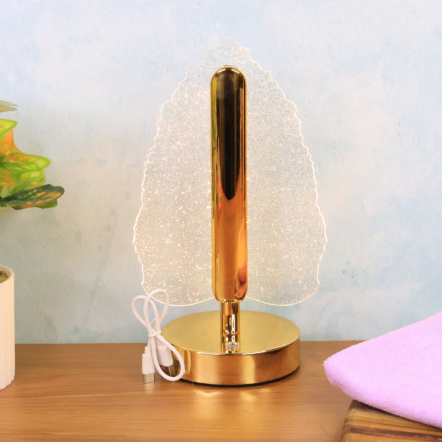 Wukusy premium LED crystal table lamp with USB power port, elegant home decor lighting for modern spaces