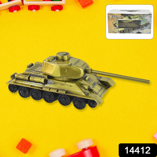 Wukusy retro iron tank model home decor ornament, detailed metal desk sculpture for office, living room, or child's room decoration