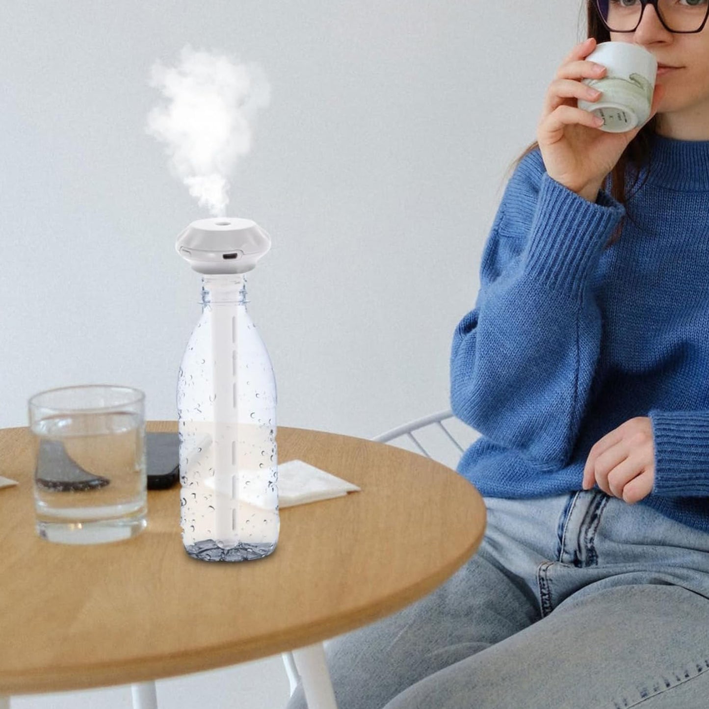 Wukusy Mini Portable Car Humidifier with ultrasonic cool mist, USB powered for home, travel, bedroom, or office use.