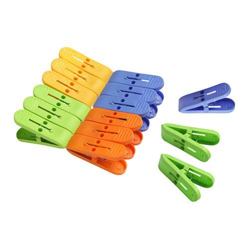 Multicolour plastic cloth clips for cloth dying, Wukusy home improvement, showing colorful clips attached to fabric.