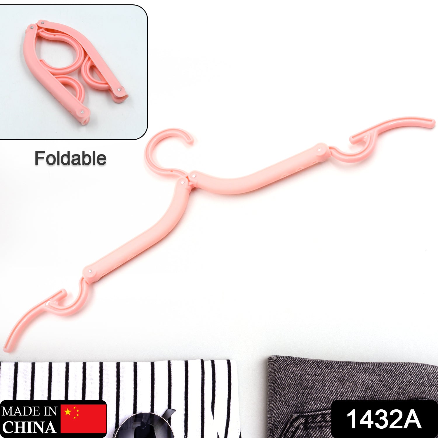 Wukusy 1432a travel folding clothes hangers with clips for scarves, suits, pants, and shirts, ideal for travel and home drying.