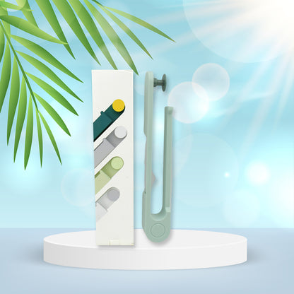 Wukusy wall-mounted towel holder rack with one round hook, plastic bathroom towel storage rack for home use.
