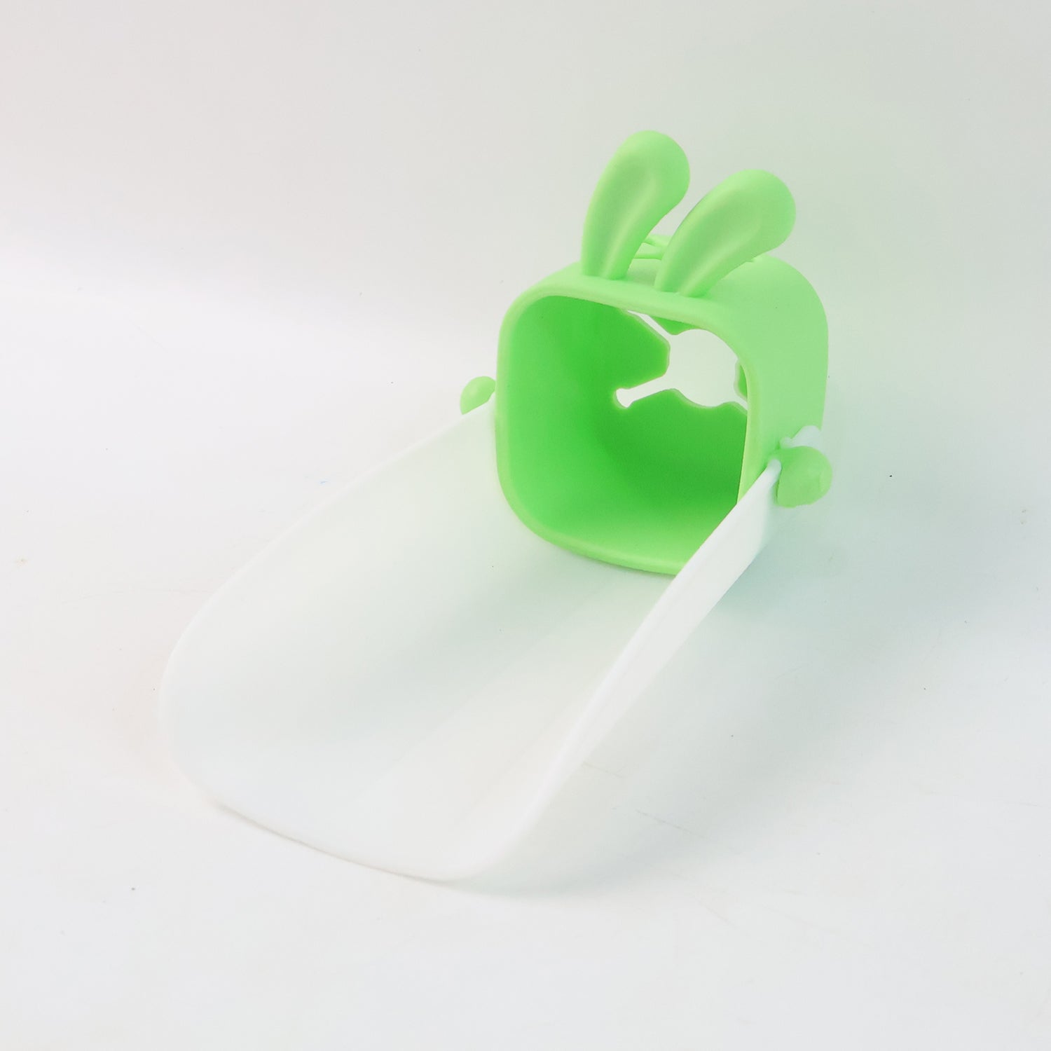 Wukusy 1600 silicone sink handle extender for children and babies, easy-to-use home improvement accessory for safe sink use