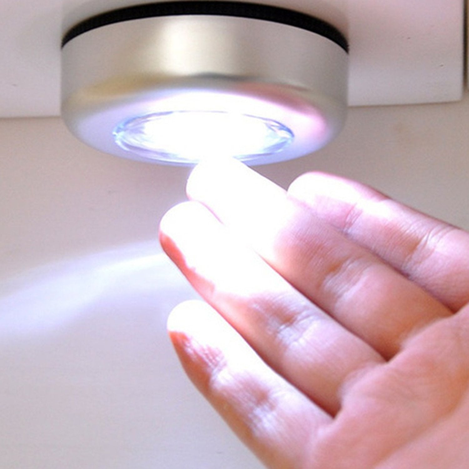 Wukusy 1721 cordless LED stick tap wardrobe touch light lamp for home improvement, with three LED lights and easy tap activation.