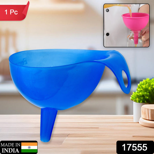 Wukusy plastic funnel for pouring oil, water, or juice, small food-grade kitchen funnel for cooking and food preparation.