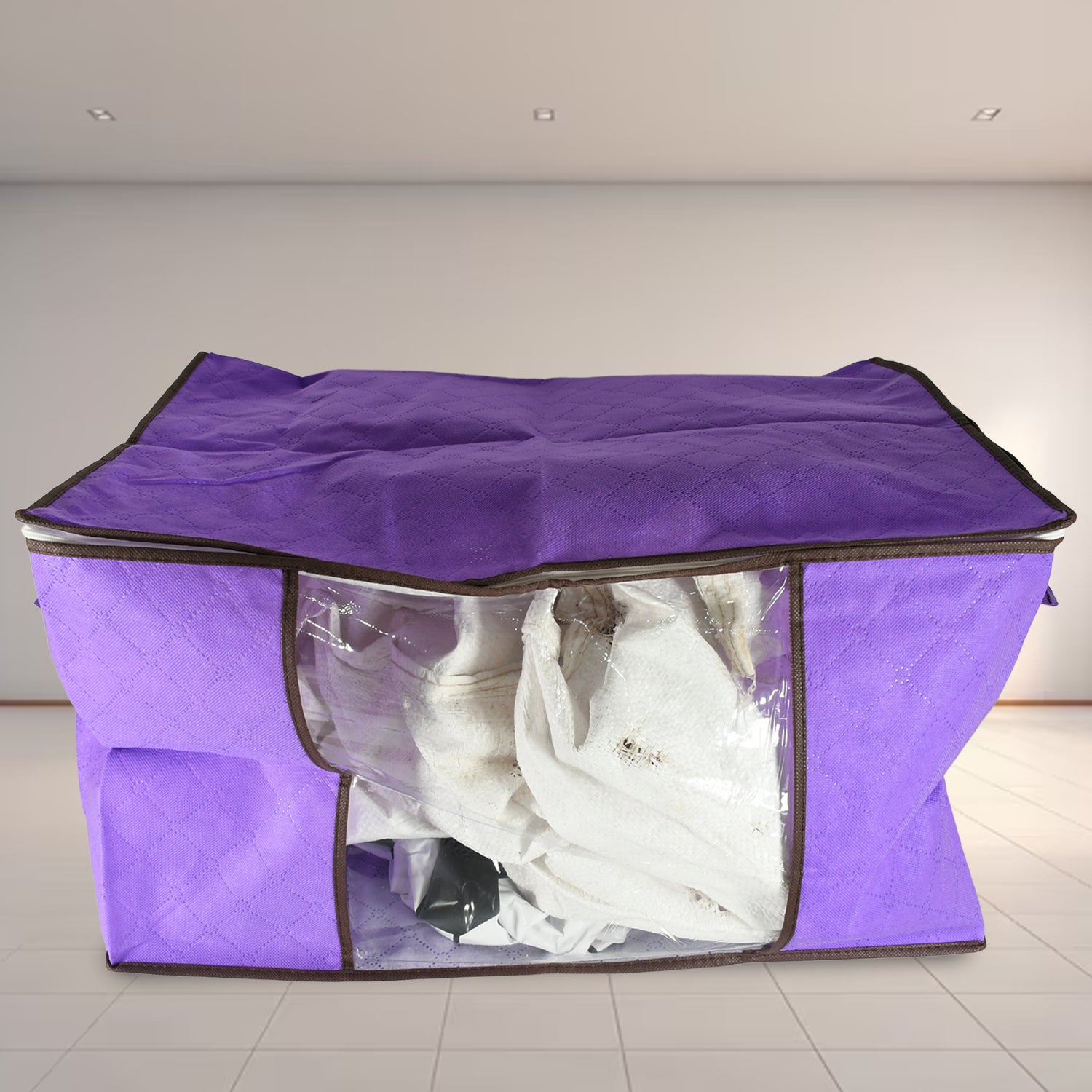 Wukusy clothing storage bag with zipper, non-woven fabric, ideal for storing clothes and sarees, perfect for home organization.