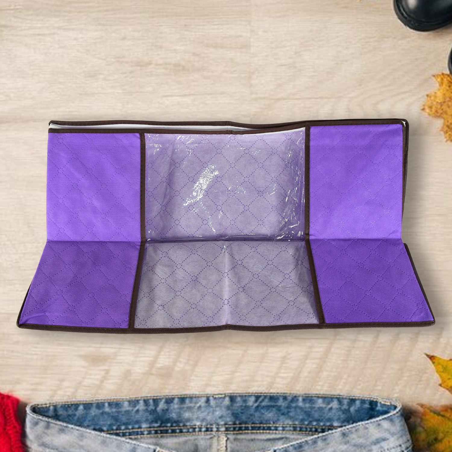 Wukusy clothing storage bag with zipper, non-woven fabric for organizing clothes and sarees in home improvement.