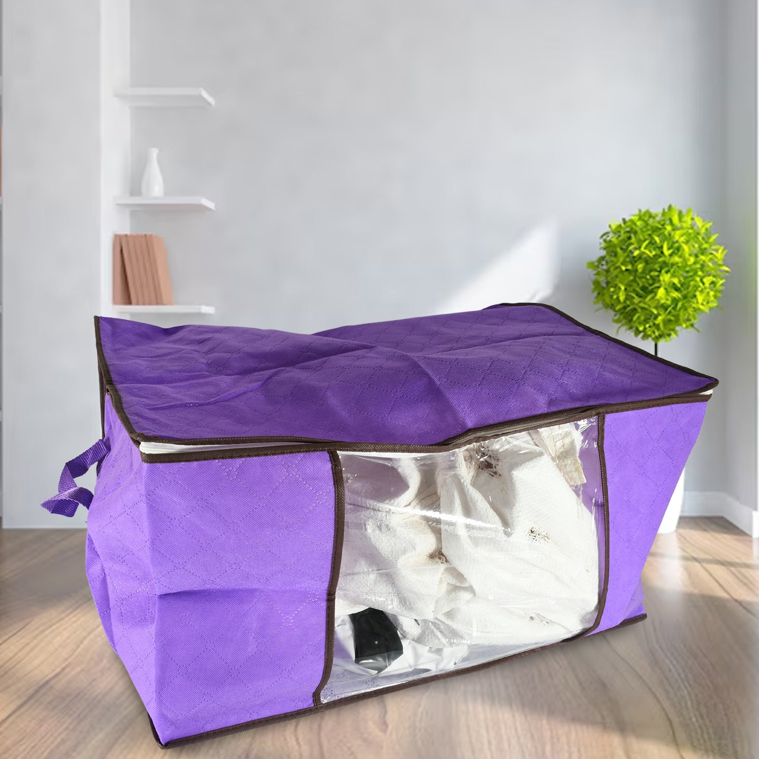Wukusy clothing storage bag with zipper, non-woven fabric for organizing clothes and sarees in home improvement storage solution.