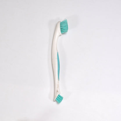Wukusy 6665 multipurpose two-side brush for home and kitchen cleaning, featuring durable bristles and ergonomic handle.
