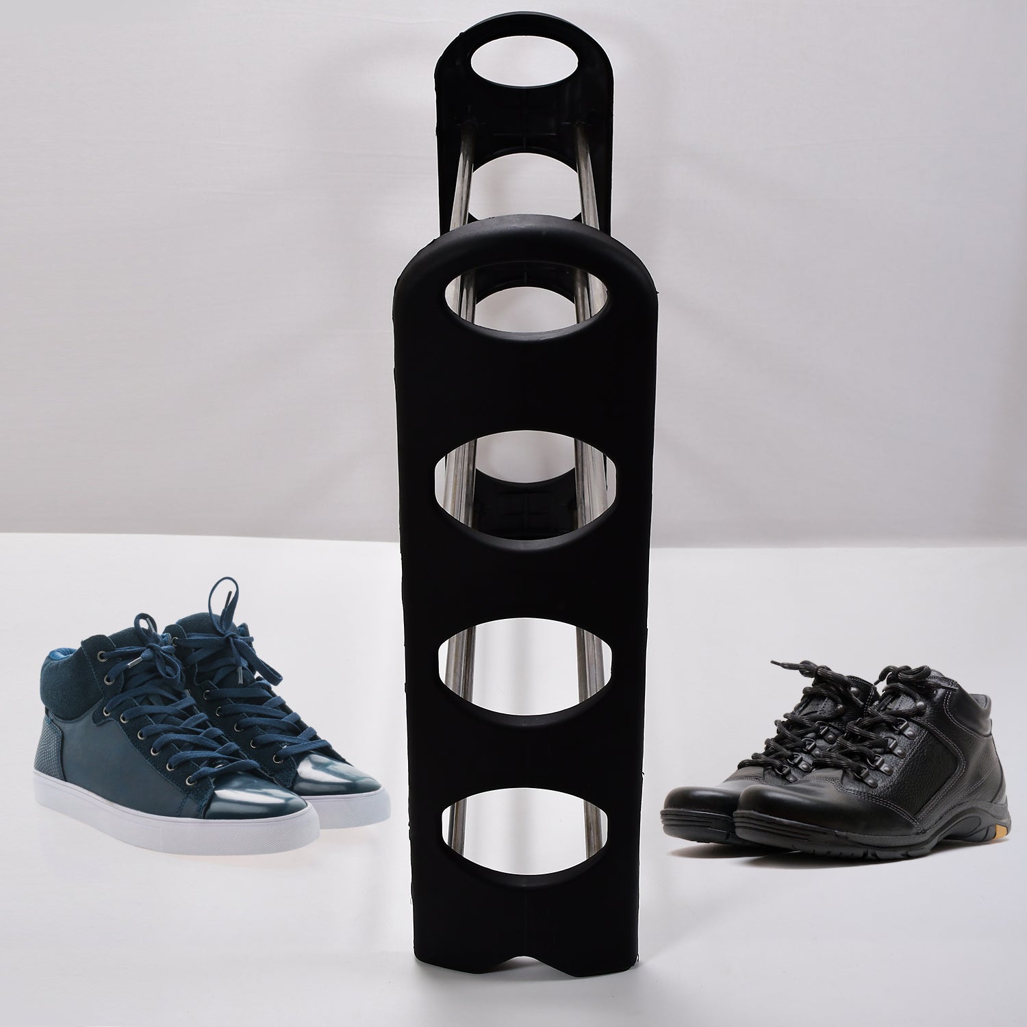 Wukusy 9461 simple shoe rack for home storage, featuring practical design and sufficient capacity for organizing shoes.