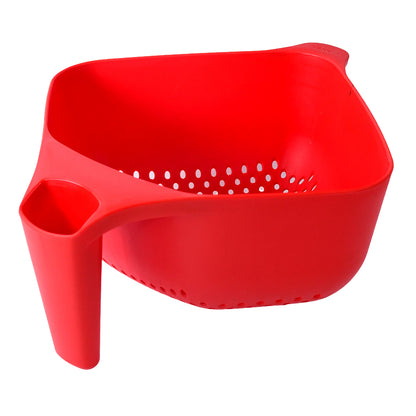 Wukusy Apex multi-functional plastic strainer bowl with ergonomic handle, ideal for kitchen straining and rinsing tasks.