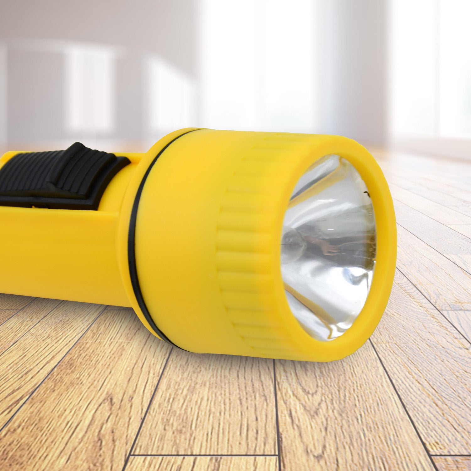 Wukusy Bigled flashlight torch light, battery-operated with a durable handle, battery not included for home improvement use