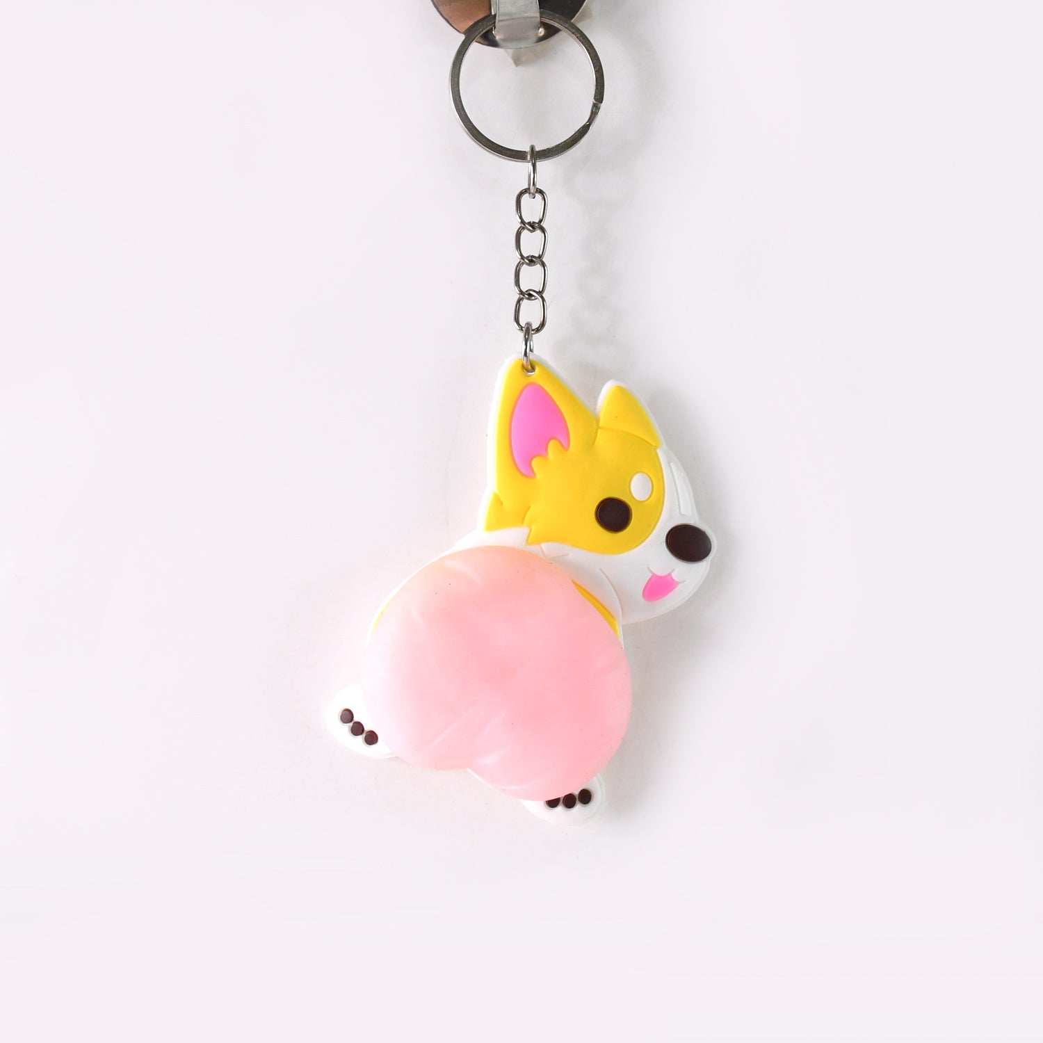 Wukusy cartoon animal keychain with mixed designs, featuring colorful animal characters, perfect for home improvement accessories.