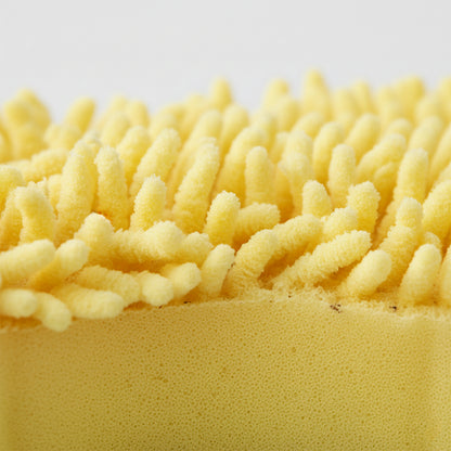 Wukusy chenille microfiber car washing sponge, single soft cleaning tool for vehicle exterior cleaning and home improvement.