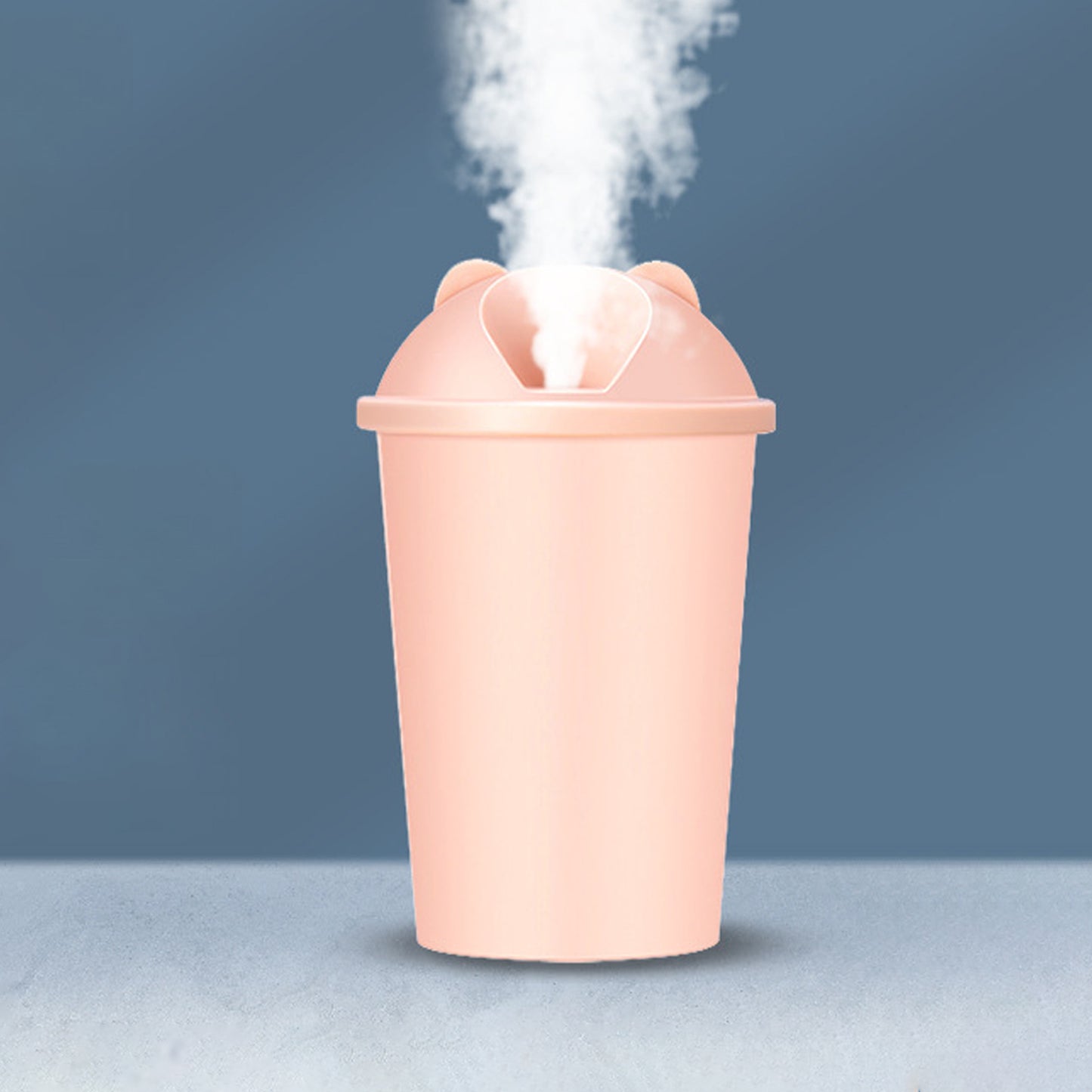 Cute bear-shaped USB humidifier cup from Wukusy with multicolor light display, ideal for home improvement and air moisture.
