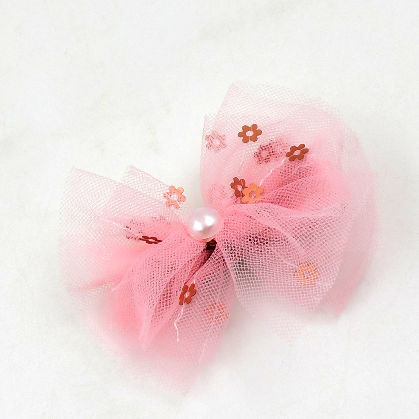 Wukusy hair bow knot clip for girls, featuring a decorative hair accessory with a neat knot design, perfect for styling.