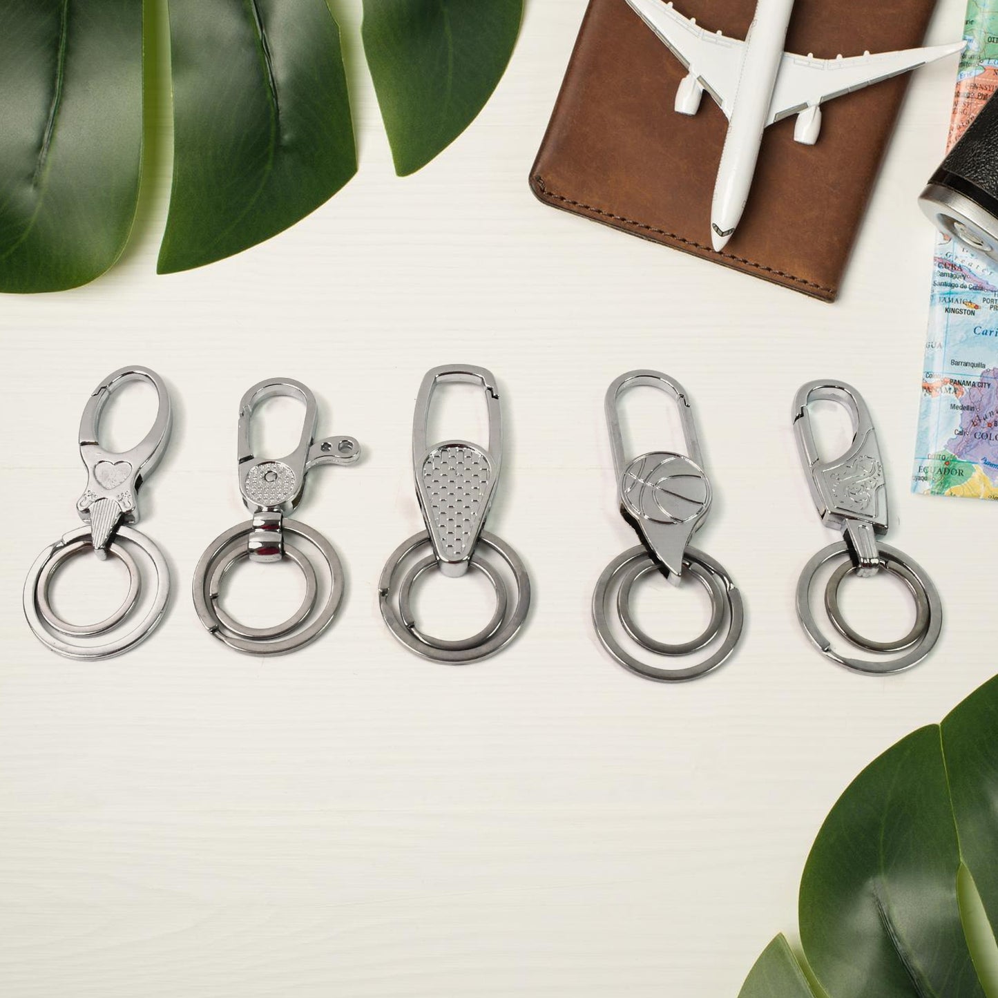Heavy duty Wukusy key holder keychain with mixed design, durable metal construction for home improvement and everyday use.