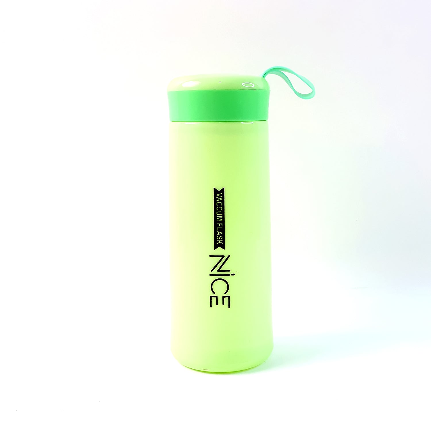 Wukusy leak-proof plastic vacuum flask, 400ml, designed for home improvement, with a secure lid and durable construction.