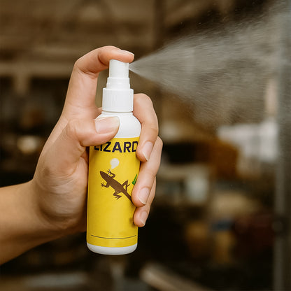 Wukusy Lizard Repellent Spray 100ml, a home improvement product to keep lizards away, shown in a clear spray bottle.