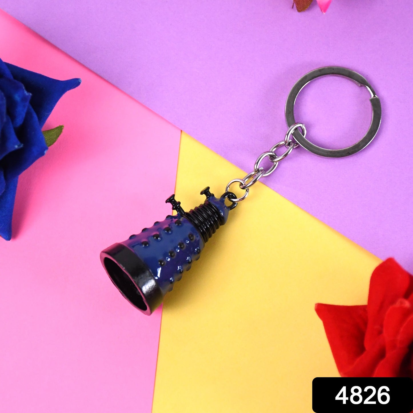 Wukusy metal keychain in mix colors, durable and stylish accessory, perfect for home improvement or everyday use.