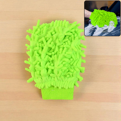Wukusy microfiber car wash glove mitt cleaning car, bike, and home surfaces with soft, absorbent microfiber material.