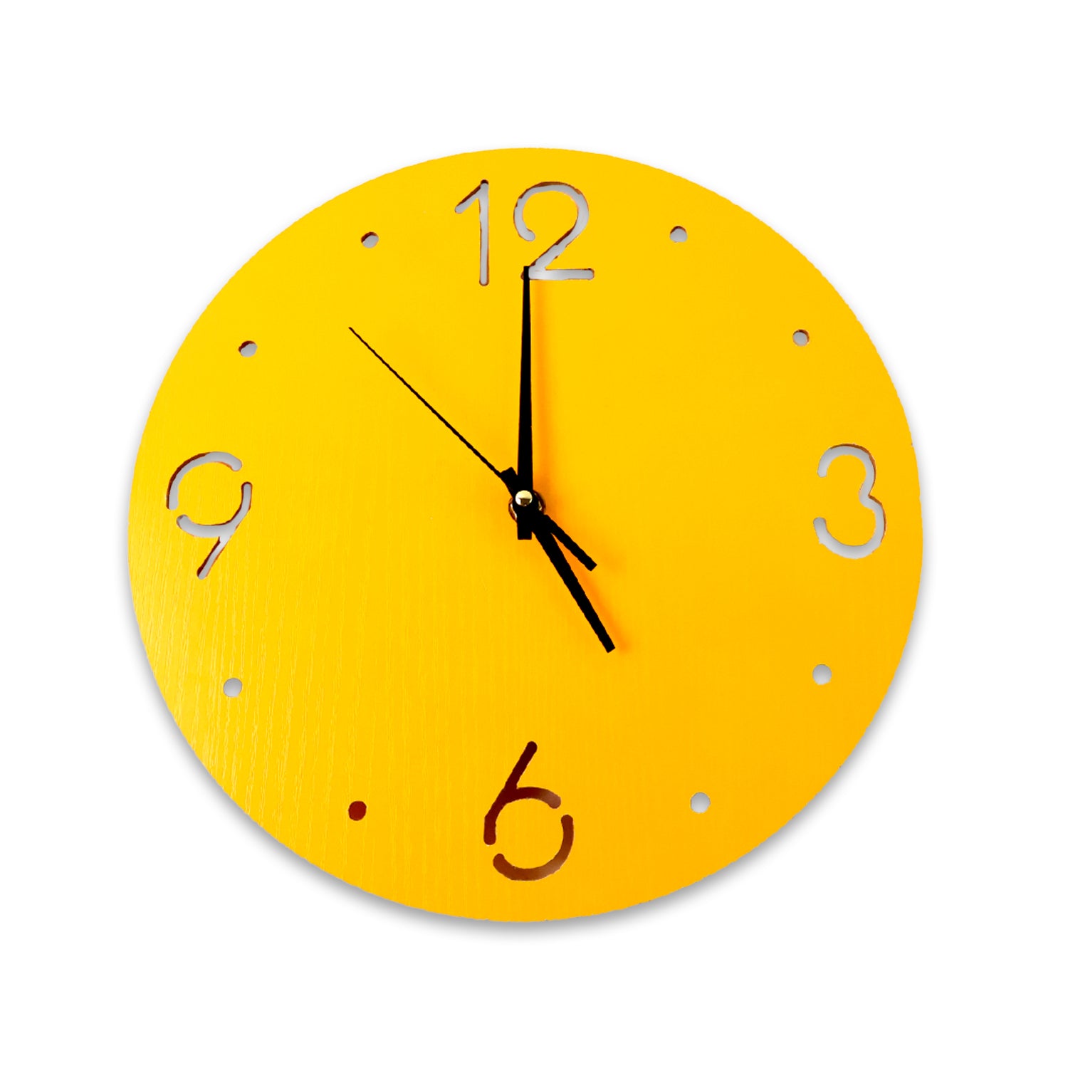 Wukusy modern minimalist wall clock for home and office decor, round design with sleek black and white finish.