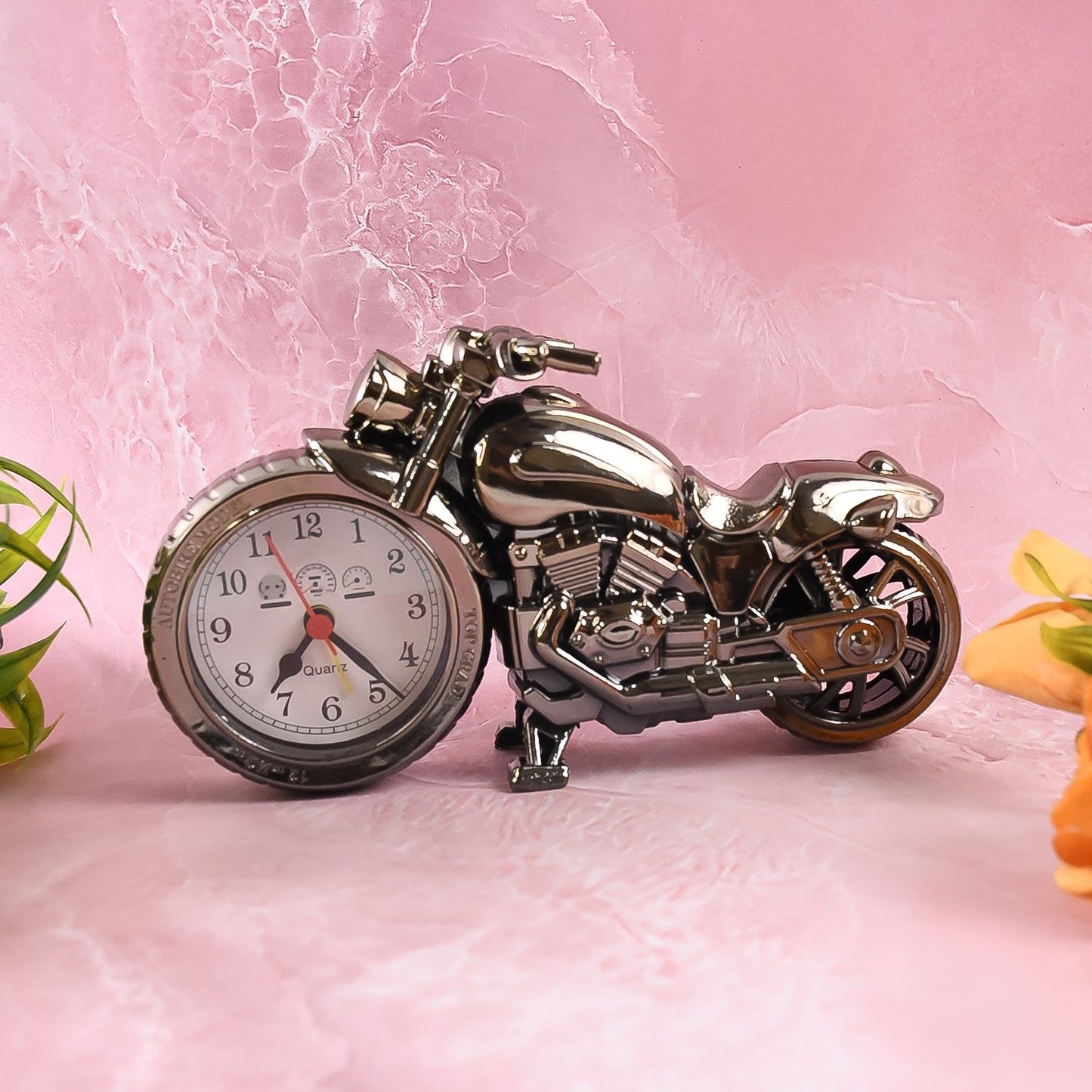 Wukusy motorcycle alarm clock for home decor, vintage-style table clock with motorcycle design on a wooden surface.