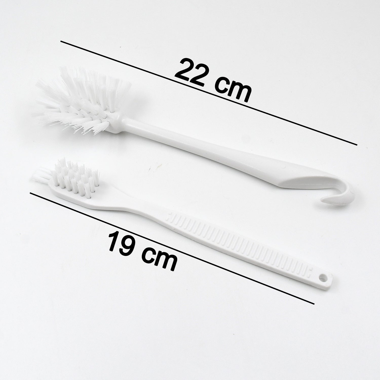 Set of two Wukusy multifunctional cleaning brushes for home improvement, ideal for scrubbing and cleaning various surfaces.