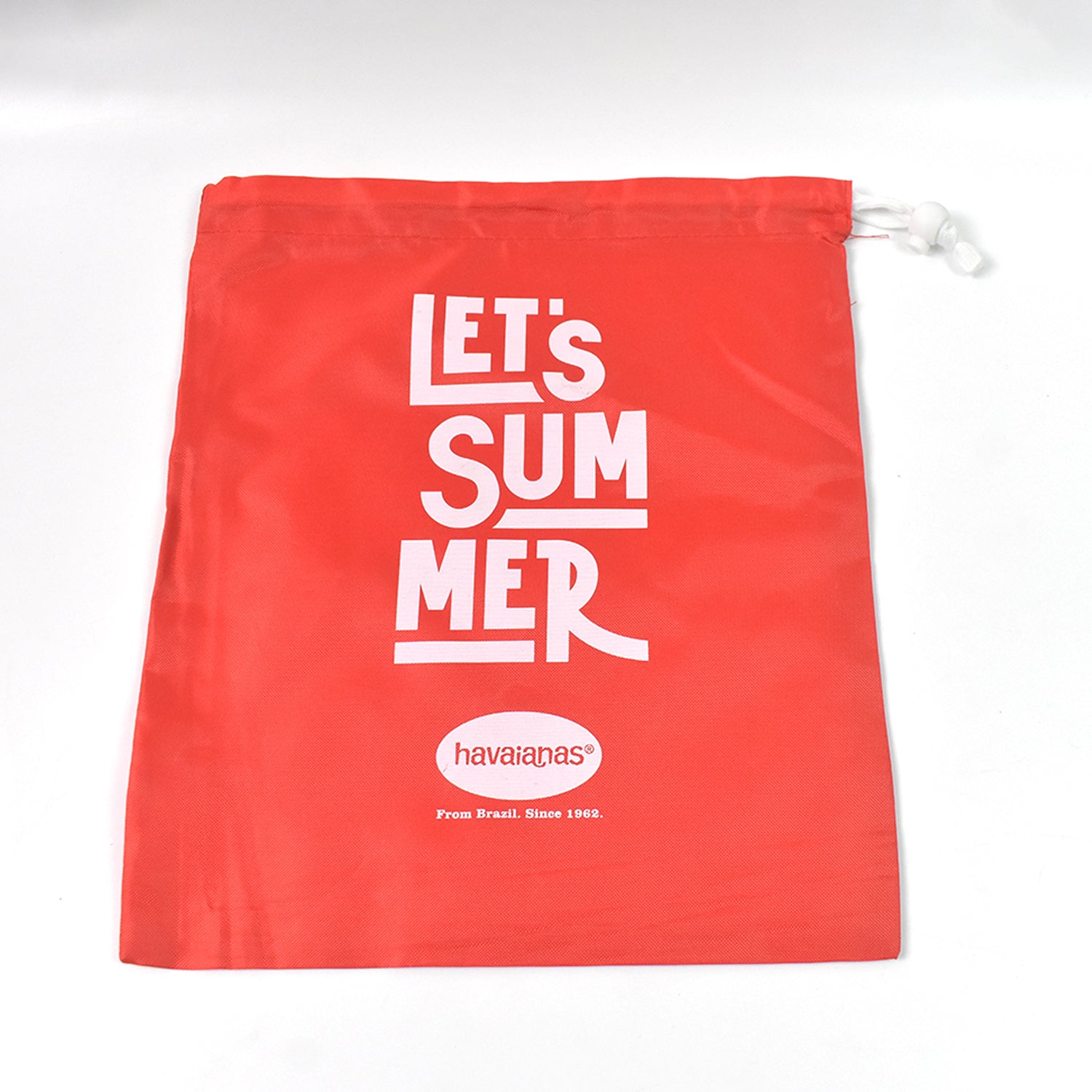 Heavy-duty Wukusy drawstring bag for home improvement, durable 3227 cm size, versatile storage option with sturdy design.