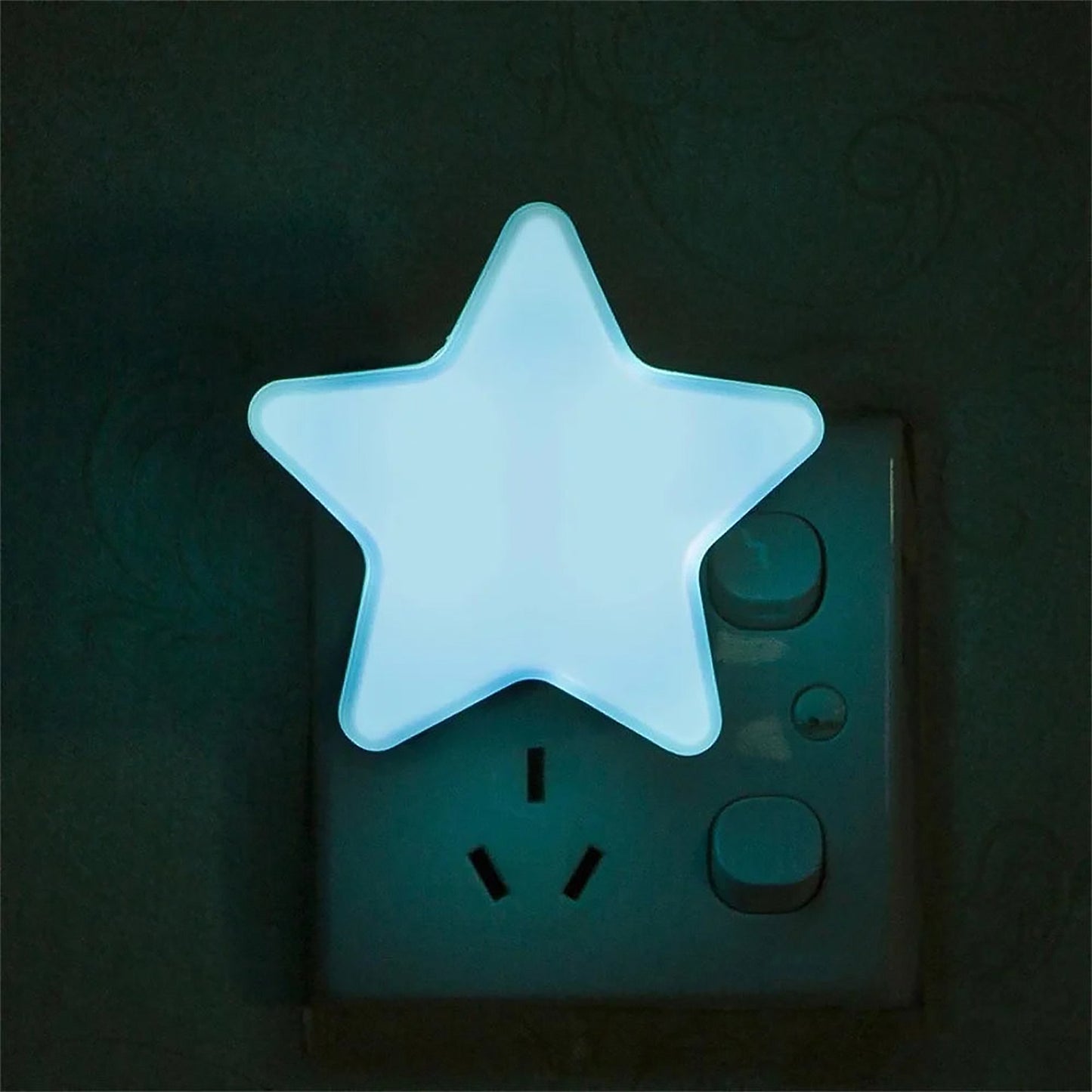 Wukusy 3D illusion night light for living room and lobby, energy-saving LED decorative lighting, single piece.