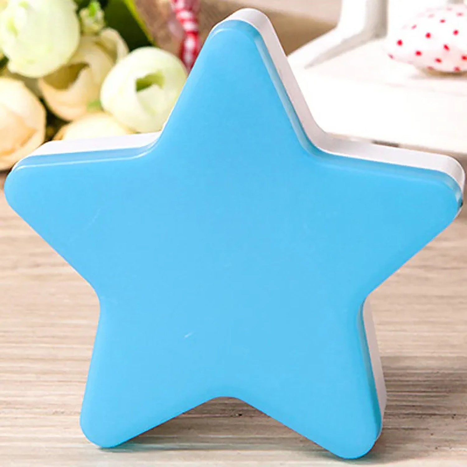 Wukusy 3D illusion LED night light, decorative energy-saving home improvement lighting for drawing rooms and lobbies.