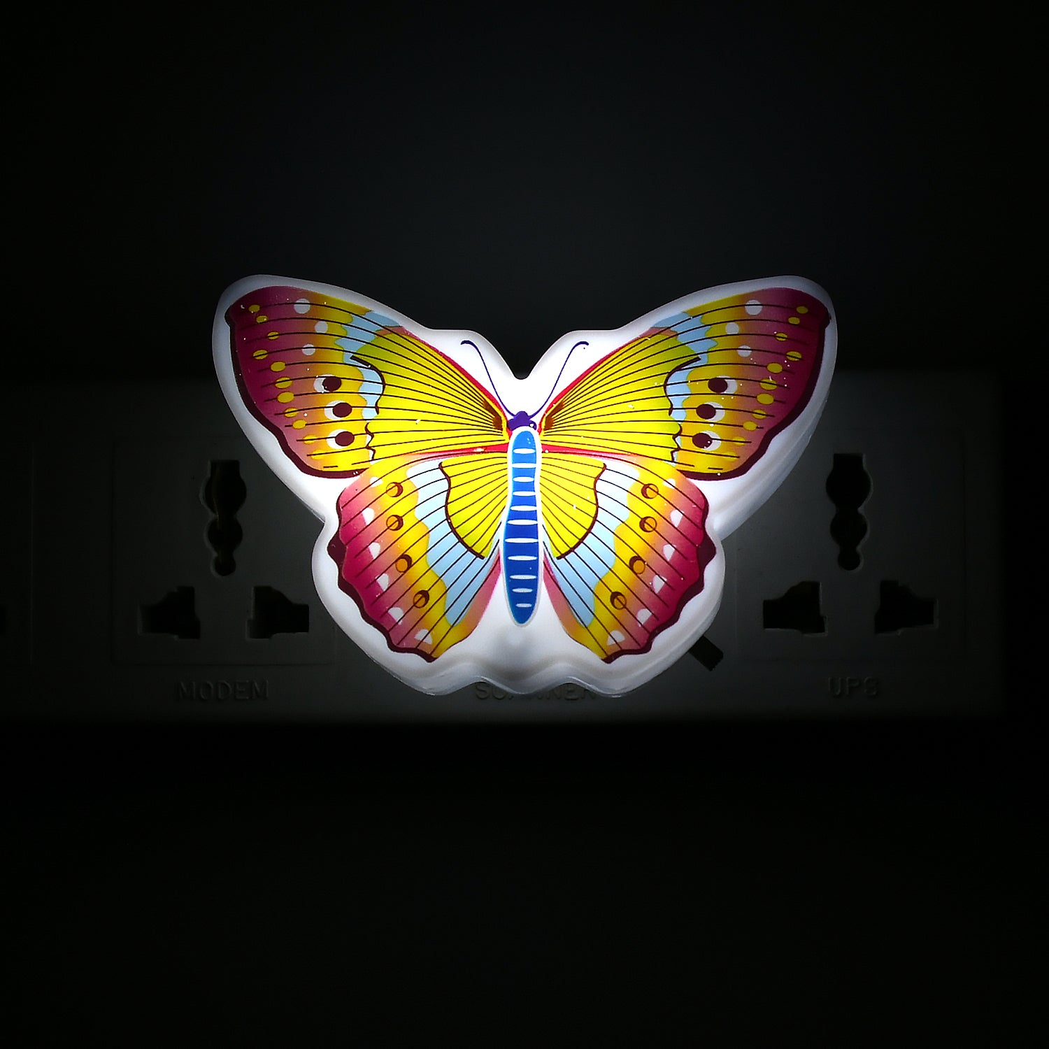 Wukusy 3D illusion night light, energy-saving LED decorative light suitable for living room or lobby, enhancing cozy ambiance.